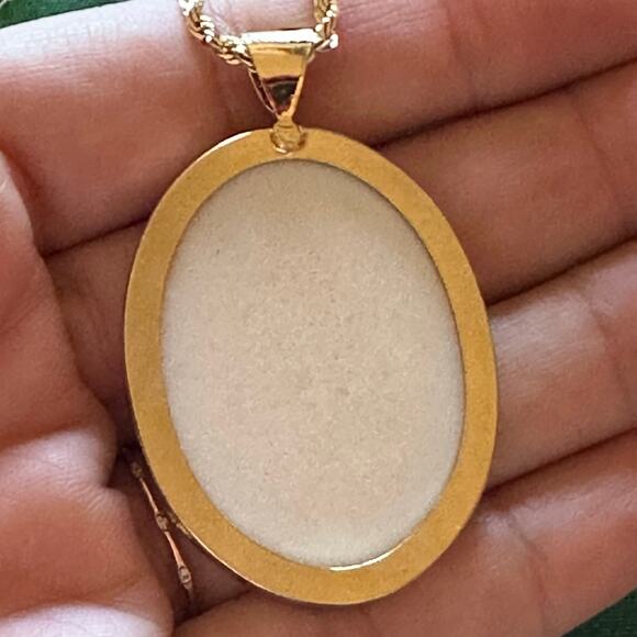 BOGO FREE VTG FLORAL PENDANT NECKLACE - Picture 6 of 8